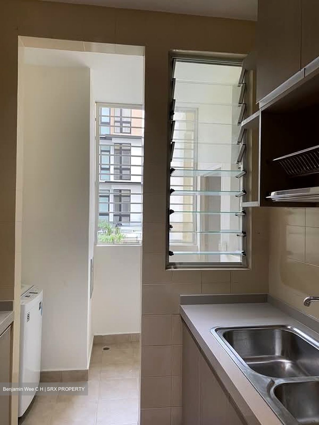 Grosvenor View (D14), Condominium #581981931